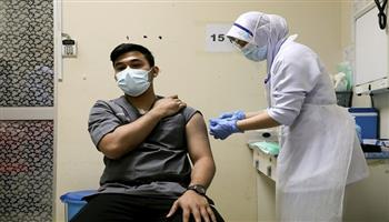 تطعيم 4ر42 % من سكان ماليزيا بلقاحات كورونا