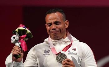 شريف عثمان يبكي من الفرحة بعد فوزه بالفضية في طوكيو 2020 (فيديو)
