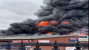 انفجار على خلفية حريق كبير في مدينة "ليمينجتون سبا" وسط إنجلترا