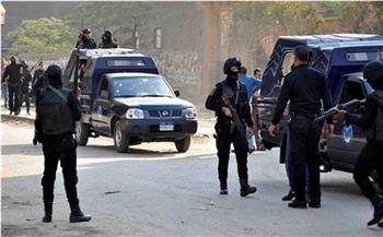 خلال حملة أمنية.. ضبط 11 قطعة سلاح وطلقات نارية بحوزة 7 أشخاص في دار السلام بسوهاج 