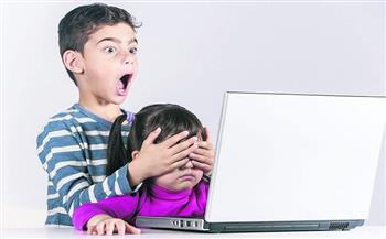 لتجربة آمنة.. إليكى 8 خطوات لحماية طفلك من خطر الانترنت