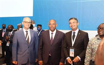 رئيس وزراء كوت ديفوار يهنئ رئيس البريد المصري بعضوية الإدارة والاستثمار بالاتحاد العالمي