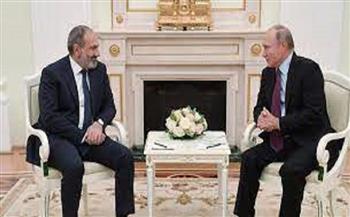 بوتين وباشينيان يبحثان الوضع في كاراباخ