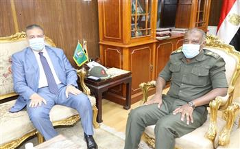 محافظ المنوفية يلتقى مساعد رئيس أركان حرب القوات المسلحة