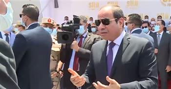 متحدث الرئاسة ينشر لقاء الرئيس السيسي بالإعلاميين على هامش افتتاح «سايلو فودز» (فيديو)