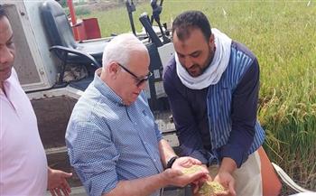محافظ بورسعيد يفتتح موسم حصاد الأرز