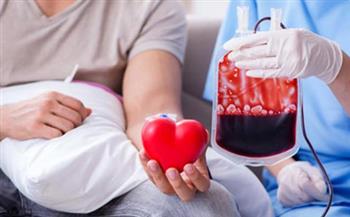 طبيب باطنة: 15 دقيقة من التبرع بالدم تفيد من 3 إلى 5 أشخاص