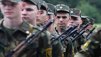 الدفاع البيلاروسية: الناتو يستطيع حشد 100 ألف عسكري بالقرب من حدود بيلاروس خلال شهر