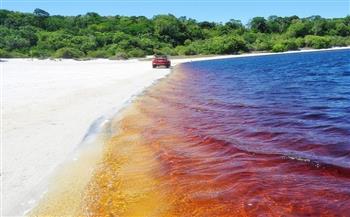 بحيرة «الكوكا كولا» البرازيلية.. أكثر مناطق الجذب السياحية حول العالم
