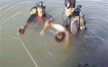 انتشال جثة شاب بعد غرقه في النيل بقنا