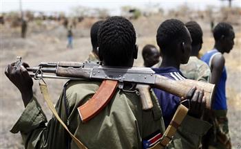 مسلحون يختطفون أكثر من 100 طالب ومدرس في شمال غرب نيجيريا