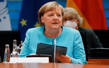 "الجارديان": ميركل دخلت في صراع الحملة الانتخابية الألمانية
