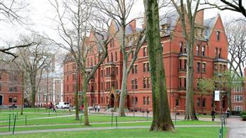 جامعة هارفارد تتخلى عن الوقود الأحفوري حماية للبيئة