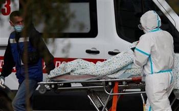 روسيا تُسجل 18 ألفا و891 إصابة و796 حالة وفاة بكورونا