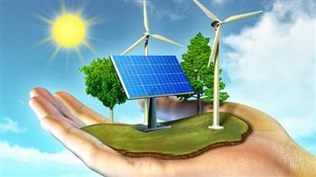 سفير أنجولا لدى الصين يدعو الى الاستثمار بمجال الطاقة المتجددة في بلاده