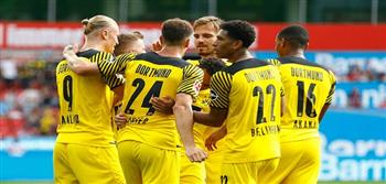 بروسيا يقلب تأخره لفوز مثير على ليفركوزن برباعية في الدوري الإلماني