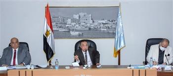 محافظ الإسكندرية يناقش مع أعضاء النواب والشيوخ آليات التعاون في مجالي الصحة والنظافة