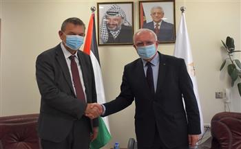 المالكي يبحث مع مفوض عام "الأونروا" تقديم الخدمات للاجئين الفلسطينيين