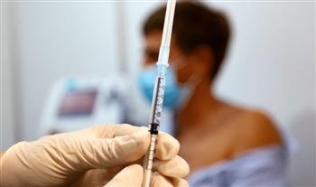 "الصحة العالمية" تدعو إلى التخلي عن إعادة التطعيم ضد فيروس كورونا