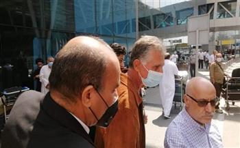 كيروش يصل مطار القاهرة استعدادًا لقيادة المنتخب.. وفينجادا باستقباله