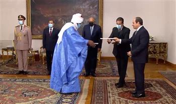  الرئيس السيسي يتسلم أوراق اعتماد 24 سفيرًا جديدًا (فيديو)