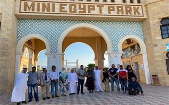 وفد جمعية الصحفيين الإماراتية يشيد بمقتنيات متحف الغردقة