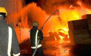 انتداب المعمل الجنائي لمعاينة حريق داخل ورشة دوكو سيارات في السلام
