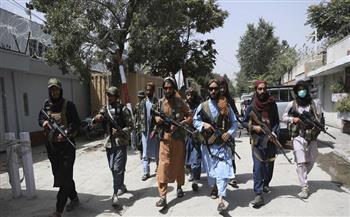 طالبان تدعو الطلاب والمعلمين الذكور إلى العودة للمدارس