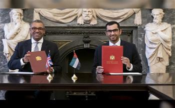 الإمارات والمملكة المتحدة توقعان اتفاقية لتعزيز التعاون المناخي