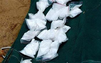 ضبط عامل وبحوزته 8 لفافات من مخدر الشابو في «جرجا»