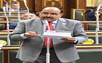 برلماني يطالب الحكومة باصدار قرارات حاسمة لضمان انتظام العام الدراسى 