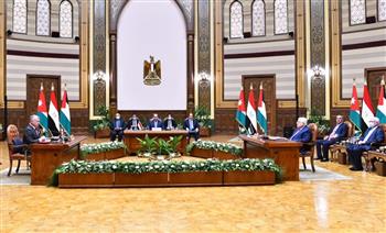الرئيس السيسي وأبو مازن والعاهل الأردنى يعقدون قمة ثلاثية لتنسيق المواقف المرتبطة بالقضية الفلسطينية (صور)