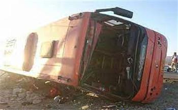 مصرع وإصابة 28 شخصاً في تحطم حافلة في وادٍ بكردستان إيران