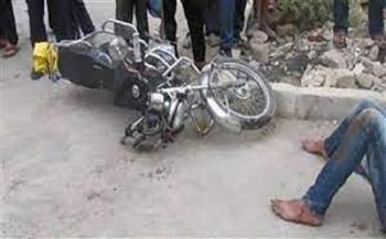 مصرع شخص وإصابة آخر إثر انقلاب دراجة نارية أسفل محور 26 يوليو