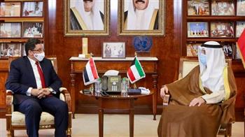 وزير الخارجية اليمني يبحث مع نظيره الكويتي مستجدات الأوضاع في اليمن