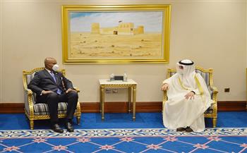 وزير الخارجية الصومالي ونظيره الكويتي يبحثان تعزيز التعاون