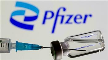 الولايات المتحدة تشتري 500 مليون جرعة من لقاح فايزر للتبرع بها لدول العالم