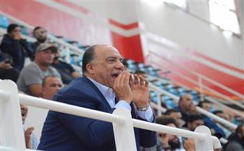 رغم إصابته بكورونا.. رئيس الاتحاد يتواصل لحضور الجماهير البطولة العربية للسلة