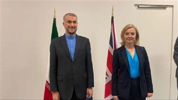 وزيرا خارجية بريطانيا وإيران يبحثان استئناف المحادثات بشأن البرنامج النووي الإيراني