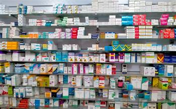تشميع صيدلية غير مرخصة ضبط ١٢٠ ألف وحدة دوائية في كفر صقر