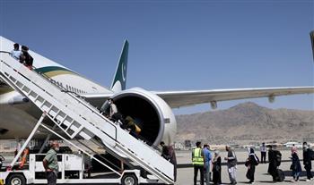 طالبان تطمئن شركات الطيران وتدعوها لاستئناف رحلاتها إلى كابول