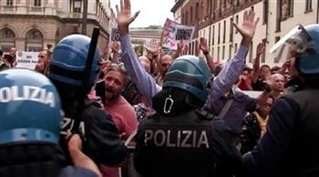 اشتباكات بين متظاهرين والشرطة في ميلانو بسبب إجراءات كورونا