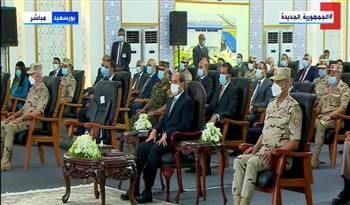 الرئيس يطالب بإبراز جهود التنمية أمام الإعلاميين وضيوف مصر