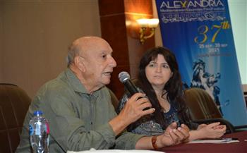 مهرجان الإسكندرية السينمائي يكرم المخرج التونسي عبداللطيف بن عمار