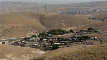 المحكمة العُليا الإسرائيلية تؤجل إخلاء قرية الخان الأحمر ستة أشهر إضافية
