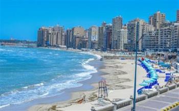 "سياحة الإسكندرية" تحذر رواد الشواطئ من ارتفاع الأمواج