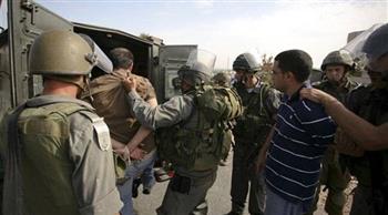 الاحتلال الاسرائيلي يعتقل 19 فلسطينيا