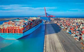 انتظام حركة الملاحة بميناء الاسكندرية وتداول 294 طن بضائع