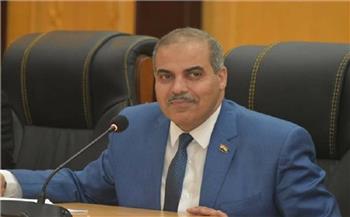 رئيس جامعة الأزهر يتفقّد تزيين أسوارها احتفالًا بذكرى انتصارات أكتوبر 