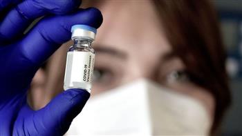 أستاذ علم الفيروسات: لقاح فايزر من أكفأ التطعيمات ونأمل توطين صناعته في مصر